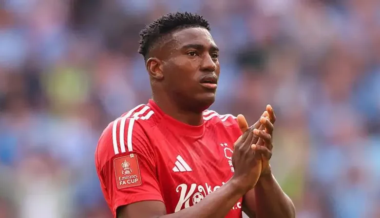 Nottingham Forest striker Taiwo Awoniyi